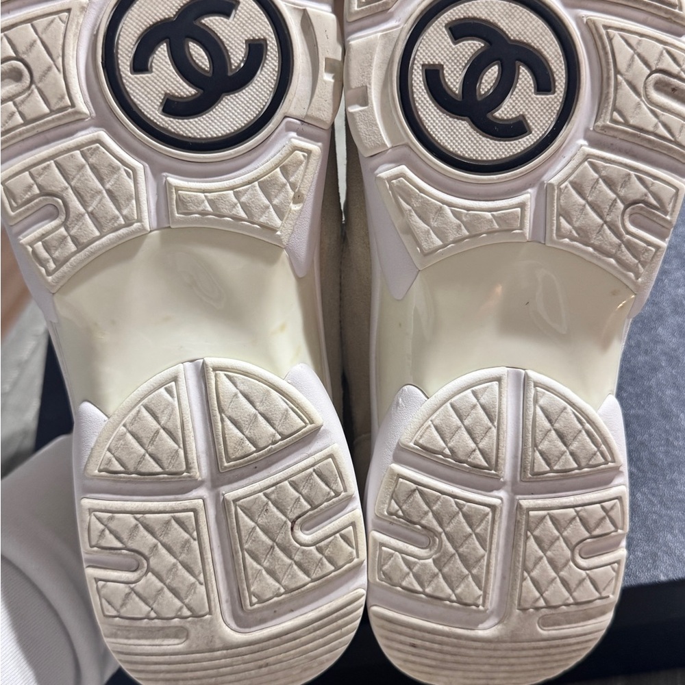 Authentic CHANEL White and Cream Sneakers - Picture 8 of 9